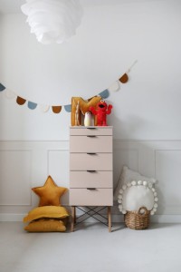 Komoda TALLBOY TALL 9.jpg
